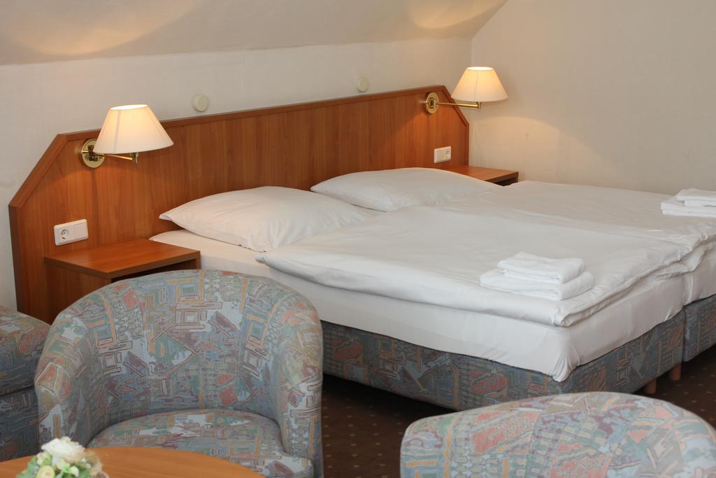 Hotel Restaurant Graber Wolfshagen  Екстериор снимка